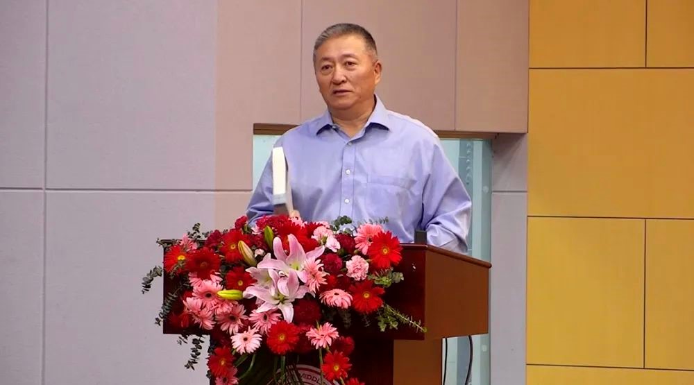 【资讯动态】“2025北京市中小学加快推进教育数字化和人工智能教育的路径与策略”校长论坛在京举行
